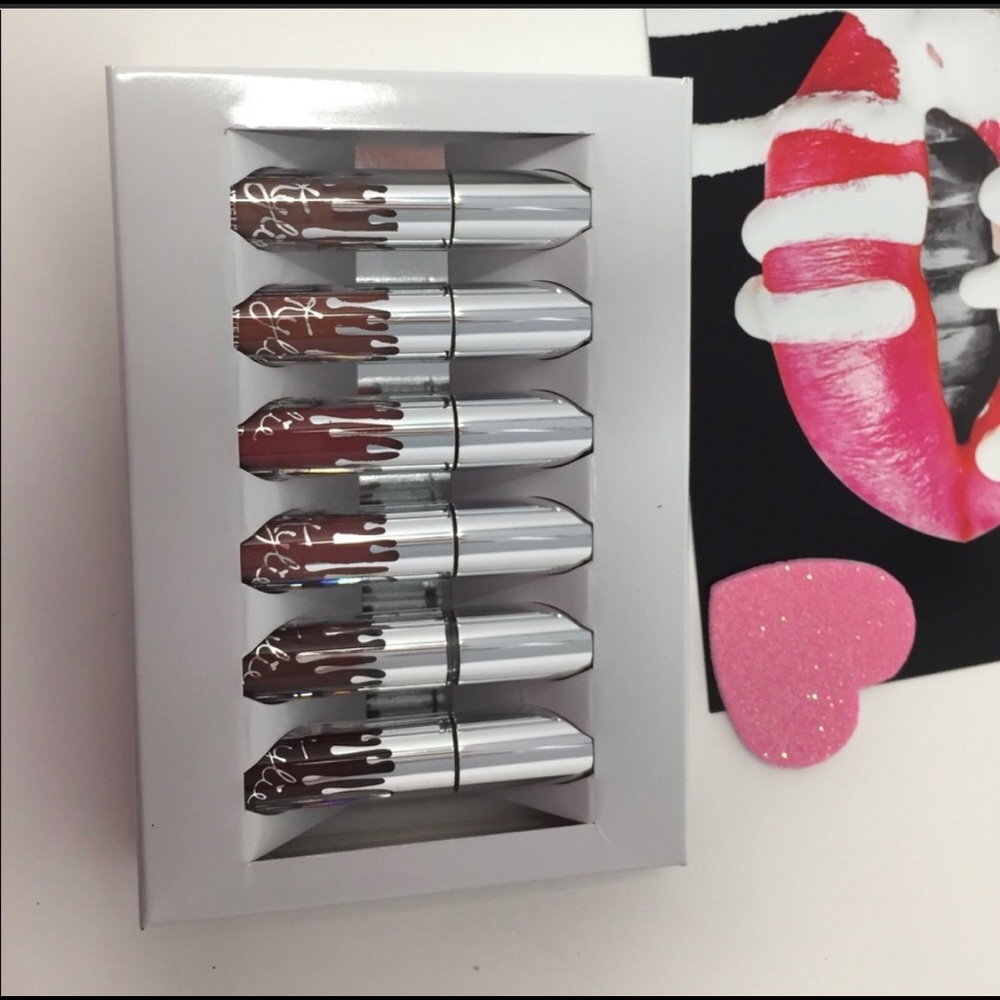 Kylie Mini Lip Kit Holiday Edition NEW - Picture 3 of 8